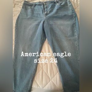 American eagle straight jeans. Women’s plus Size 24